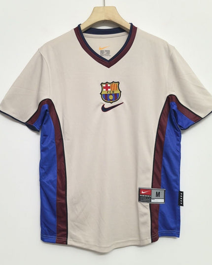Barcelona 1998/01 Away Shirt