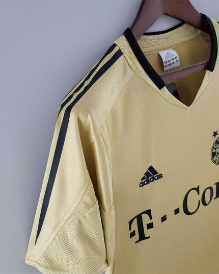 Bayern 2004/05 Away Shirt