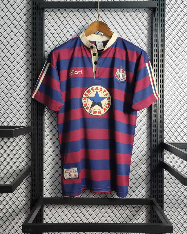 Newcastle United 1995/96 Away Shirt
