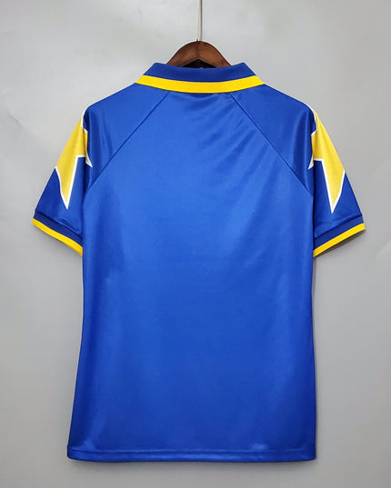 Juventus 1995/96 Away Shirt