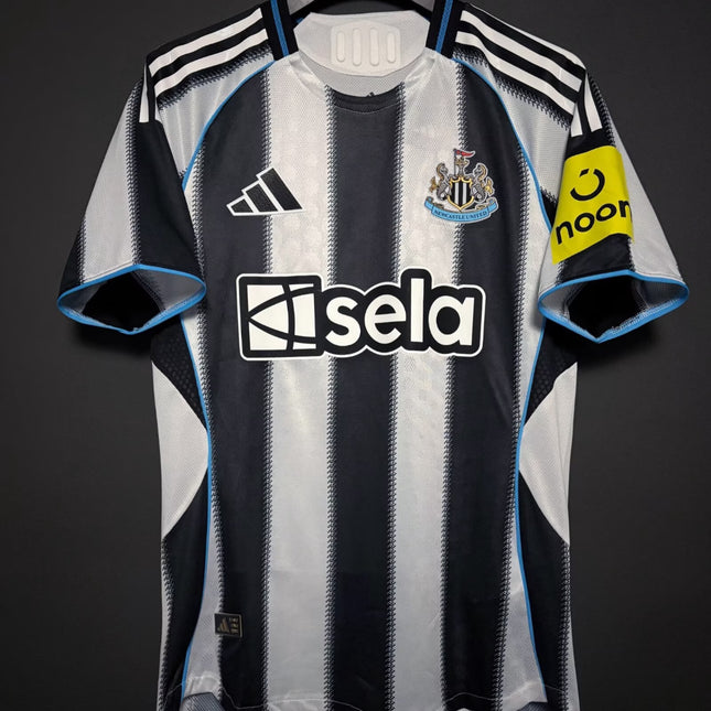Newcastle 25/26 Home Player Edition Shirt