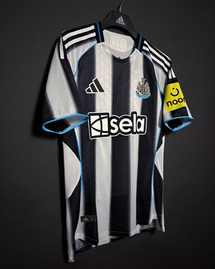 Newcastle 25/26 Home Player Edition Shirt