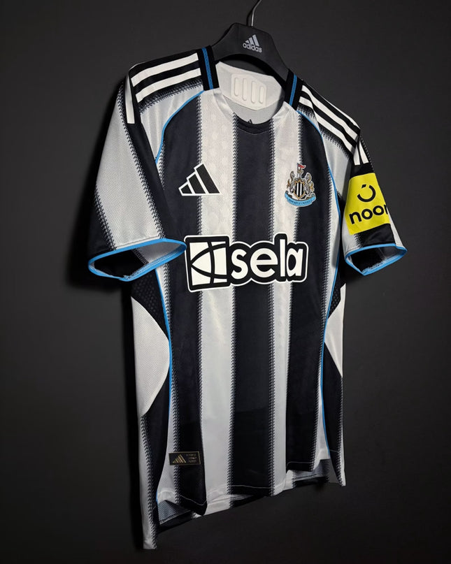Newcastle 25/26 Home Player Edition Shirt