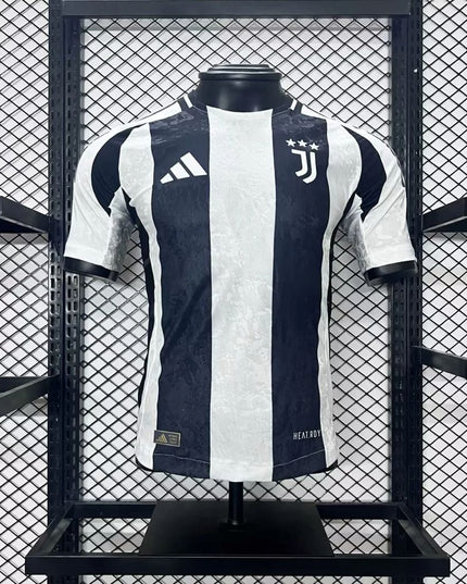 Juventu Home 24/25 Player Issue Kit