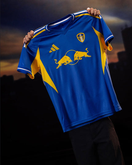 Leeds 2025/26 Away Shirt