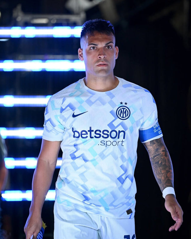 Inter Milan 2025/26 Away Shirt