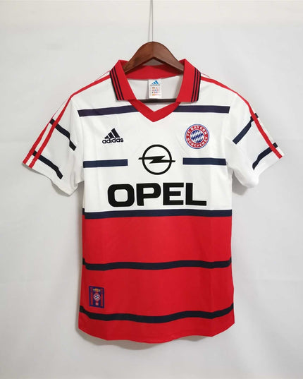 Bayern 1998/00 Away Shirt