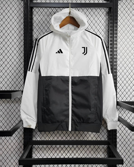 Juventus Windbreaker (Black And White)