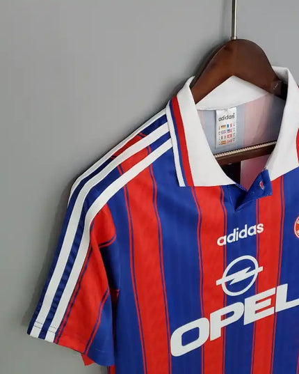 Bayern 1995/97 Home Shirt