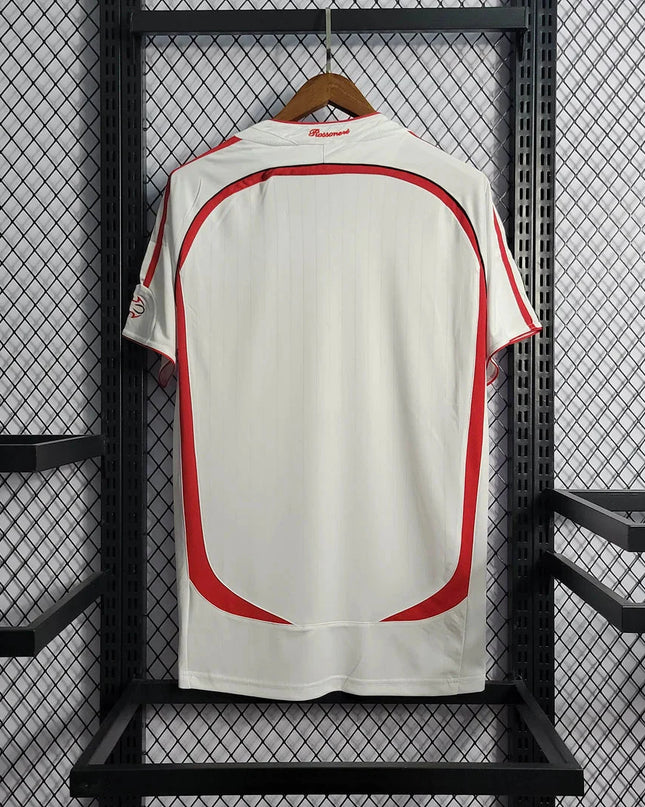 Camiseta de visitante del AC Milan 06/07