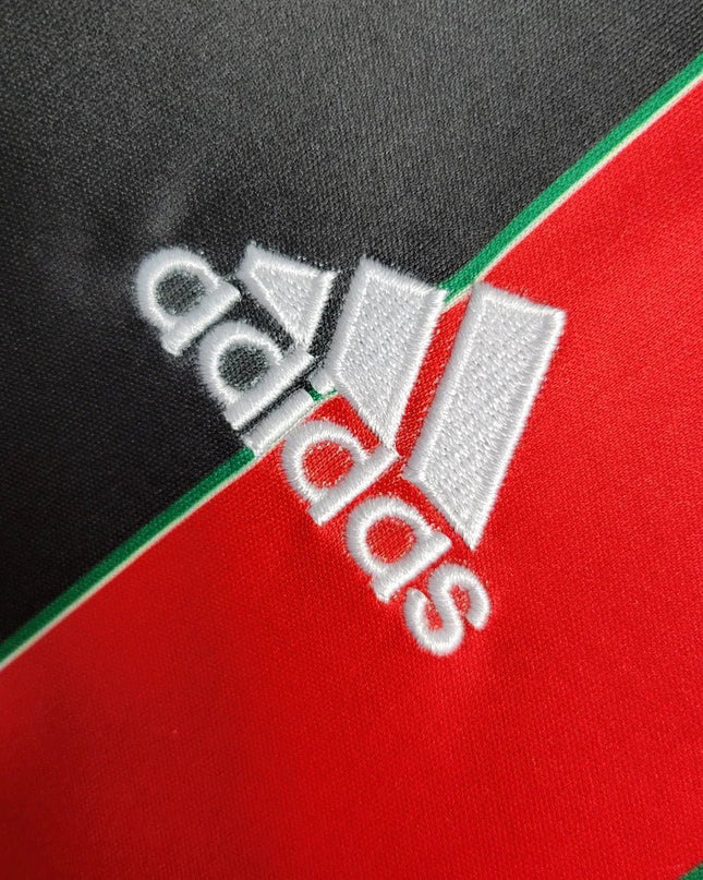Camiseta local del AC Milan 12/13