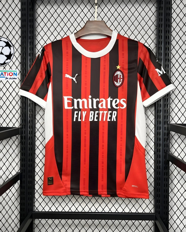 Camiseta local del AC Milan 24/25