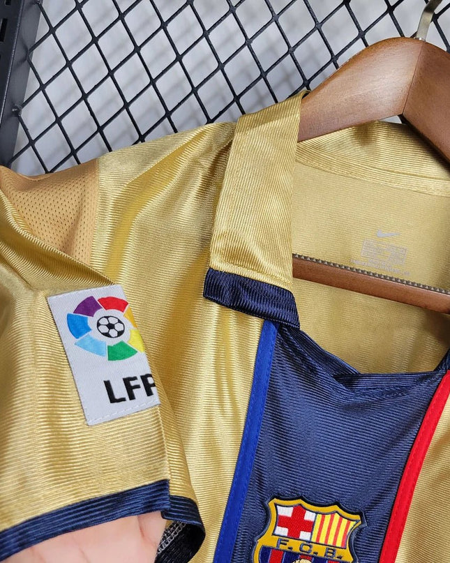 Barcelona 2001 Away Shirt