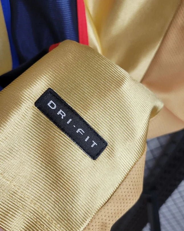 Barcelona 2001 Away Shirt