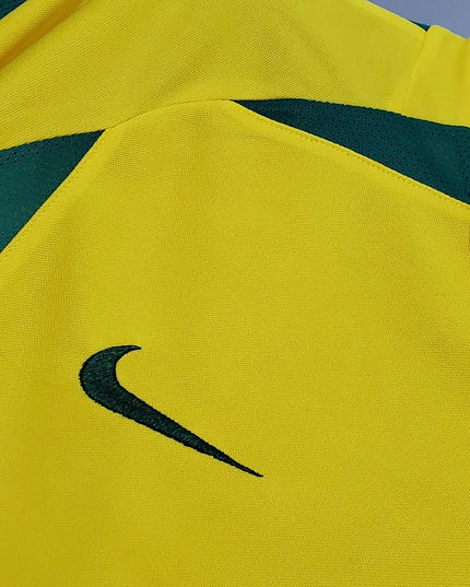 Camiseta local de Brasil 02/03