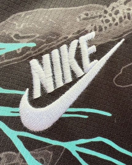 Camiseta especial "Noche de la Jungla" de Brasil 25/26