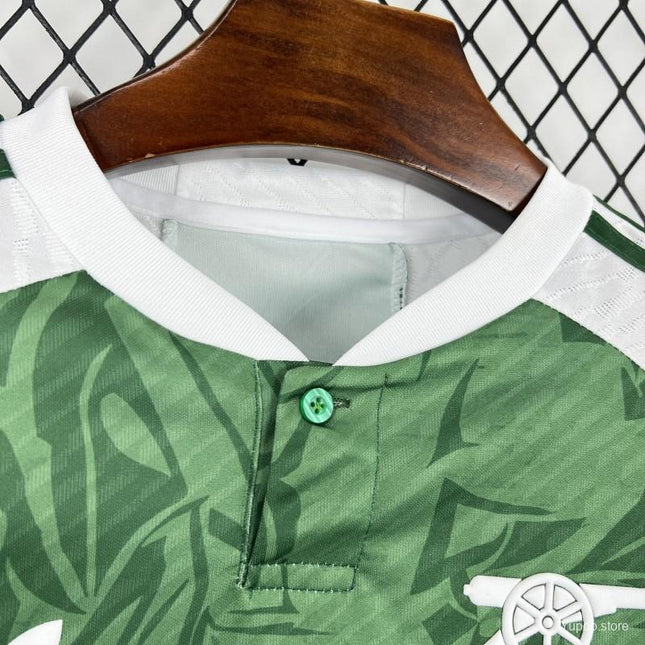 Arsenal 26/27  Special Shirt