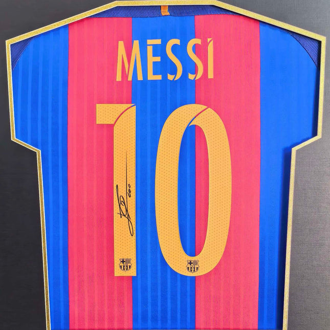 LM10 2016/17 Barcelona Home Signed Shirt