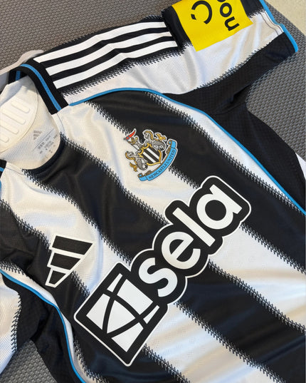 Newcastle 25/26 Home Player Edition Shirt