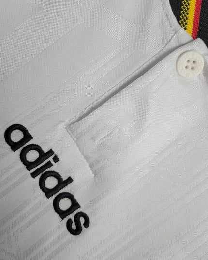 Camiseta local de Alemania 96/97