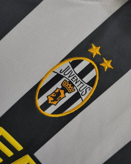 Juventus 01/02 Home Shirt