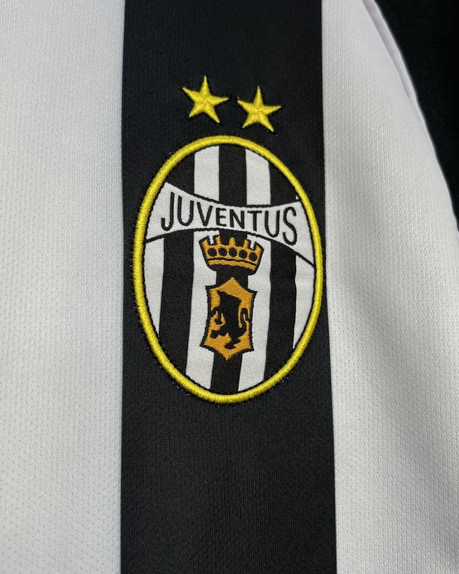 Juventus 02/03 Home Shirt