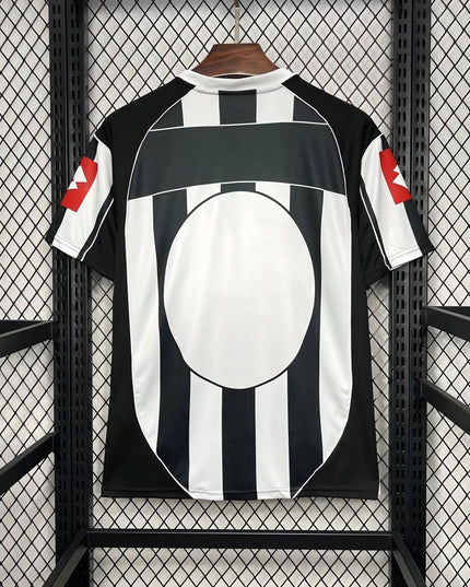 Juventus 02/03 Home Shirt