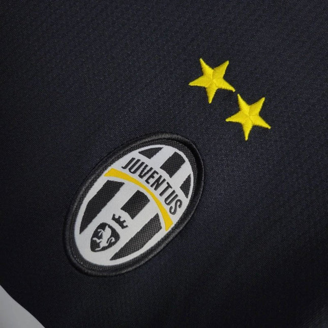 Juventus 12/13 Away Shirt