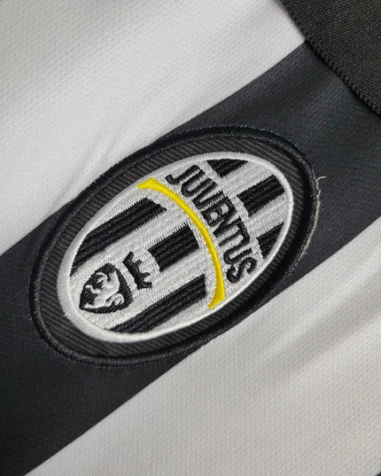 Juventus 14/15 Home Shirt