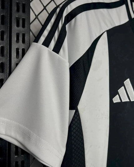 Juventus 24/25 Home Shirt