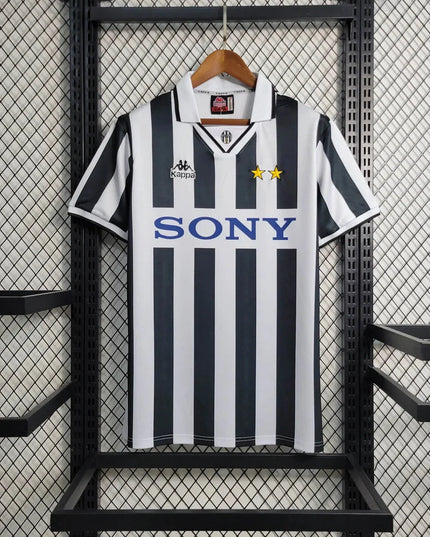 Juventus 95/96 Home Shirt