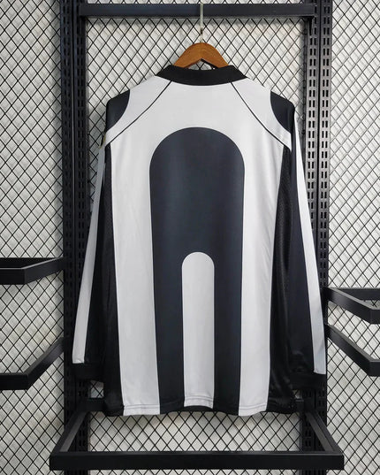 Juventus 97/98 Long Sleeve Home Shirt