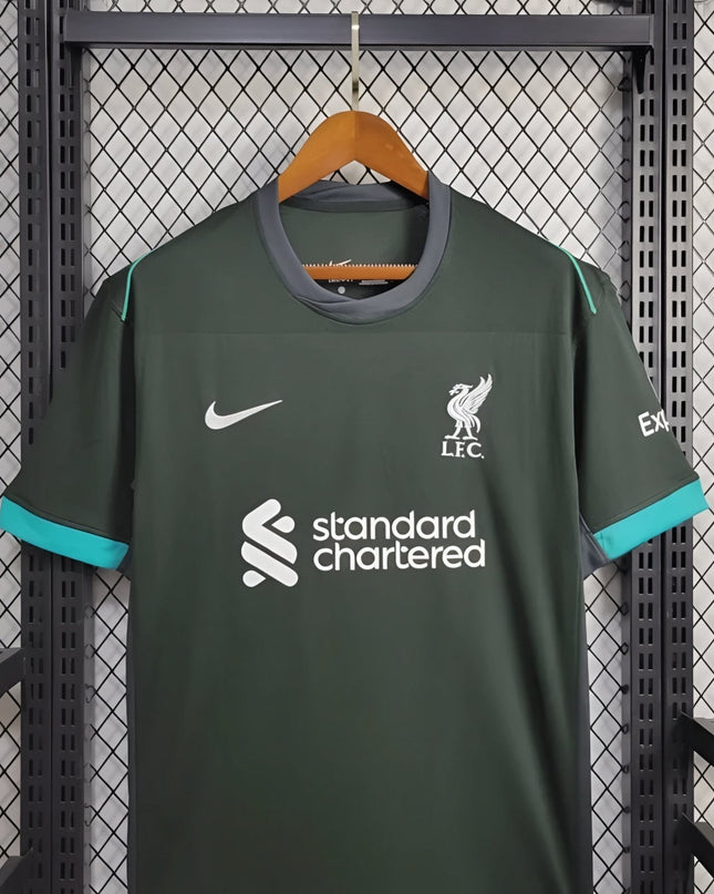 Camiseta de visitante del Liverpool 24/25