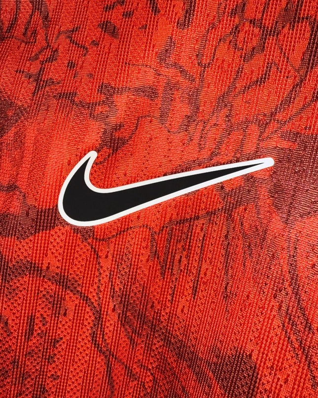 Camiseta especial del Liverpool 24/25 del Dragón Rojo