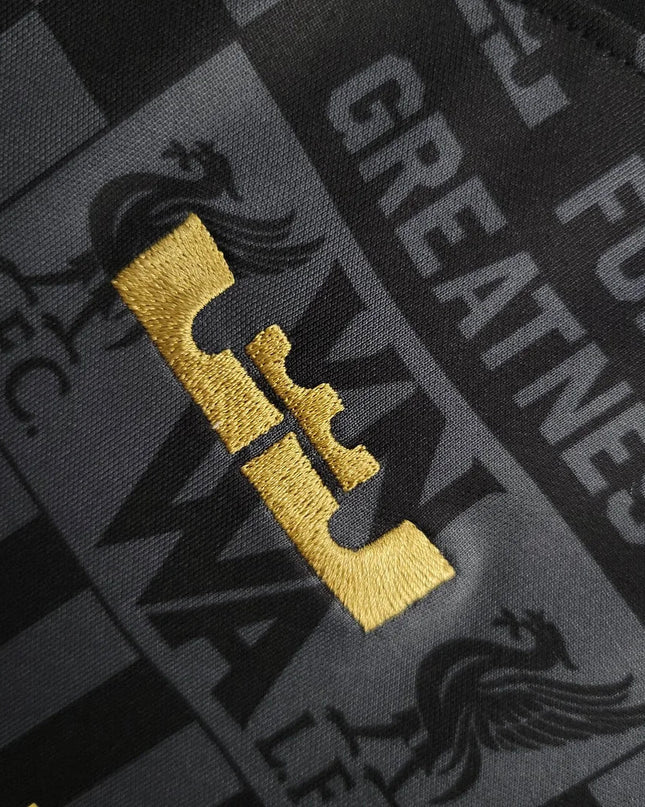 Camiseta especial Liverpool × LeBron 24/25