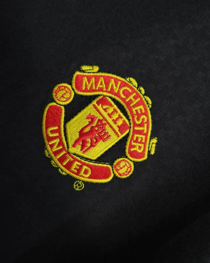 Man United 03/04 Away Shirt