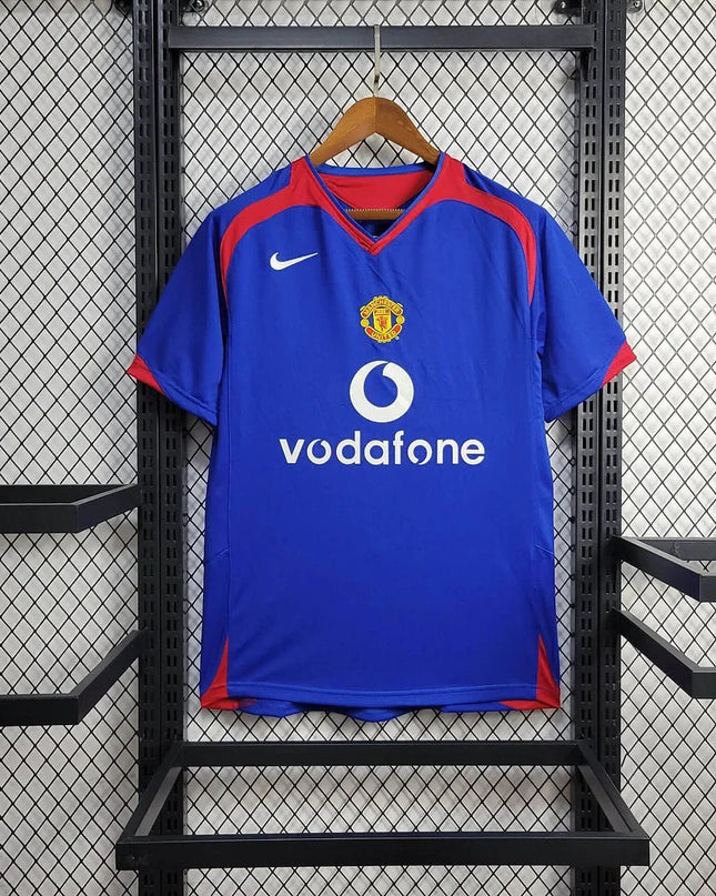 Camiseta de visitante del Manchester United 05/06