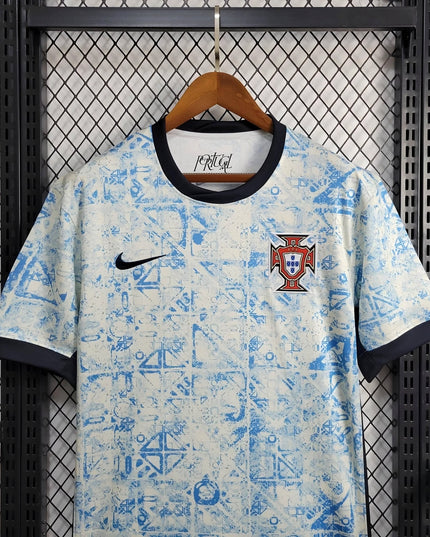 Camiseta de visitante de Portugal 24/25