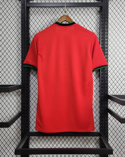 Camiseta local de Portugal 24/25