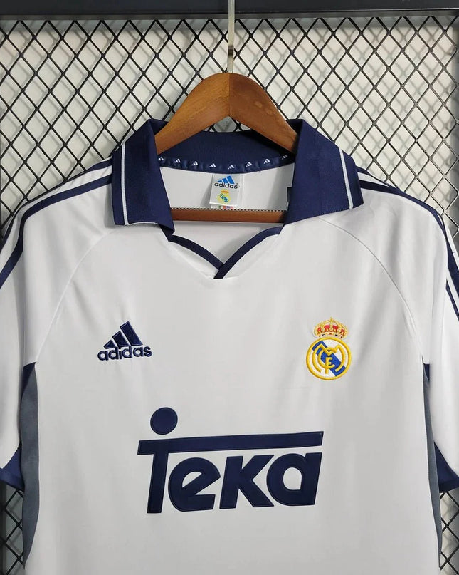 Camiseta local del Real Madrid 00/01