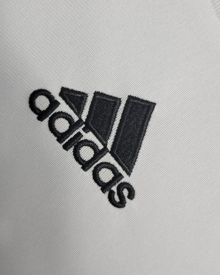 Camiseta de local de manga larga del Real Madrid 09/10