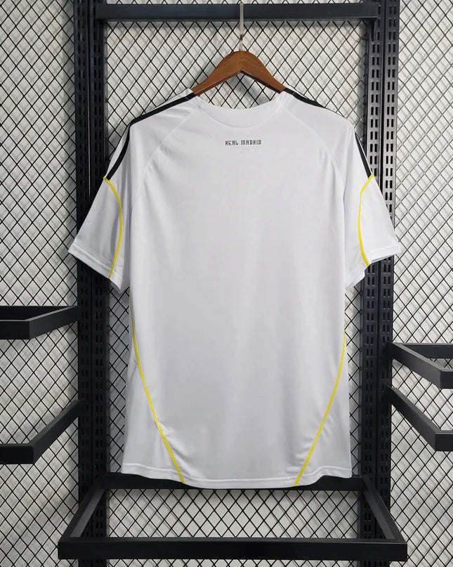 Camiseta local del Real Madrid 09/10