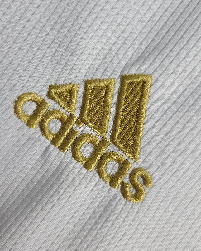 Camiseta local del Real Madrid 19/20