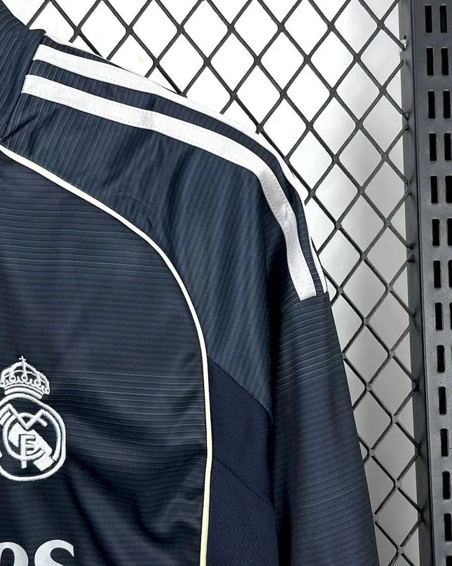 Real Madrid 2025 L/S Away Shirt