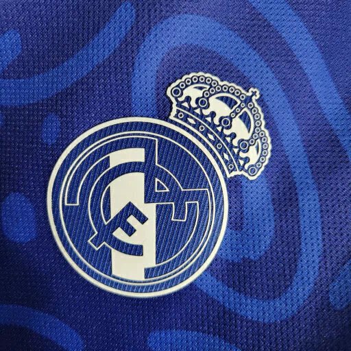 Camiseta de visitante del Real Madrid 21/22 