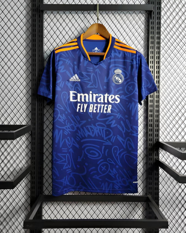 Camiseta de visitante del Real Madrid 21/22 