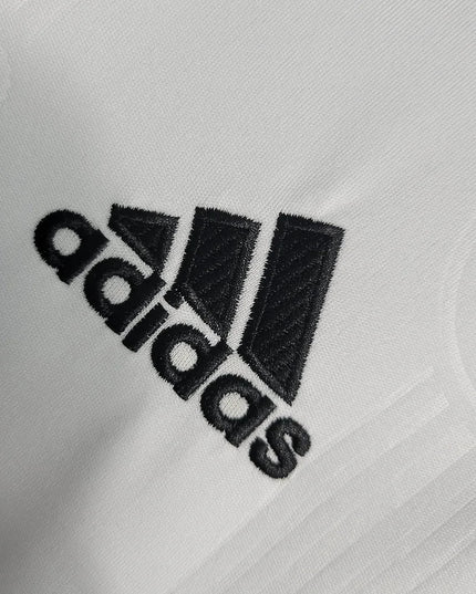 Real Madrid 22/23 Home Shirt