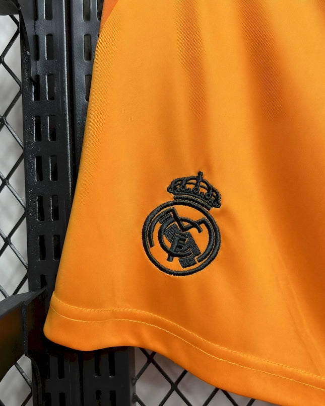 Pantalones cortos de visitante del Real Madrid 24/25 