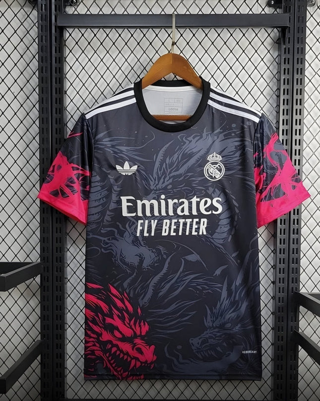 Camiseta especial Dragon Fury del Real Madrid 24/25