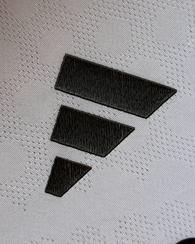 Real Madrid 25/26 Player Home Shirt